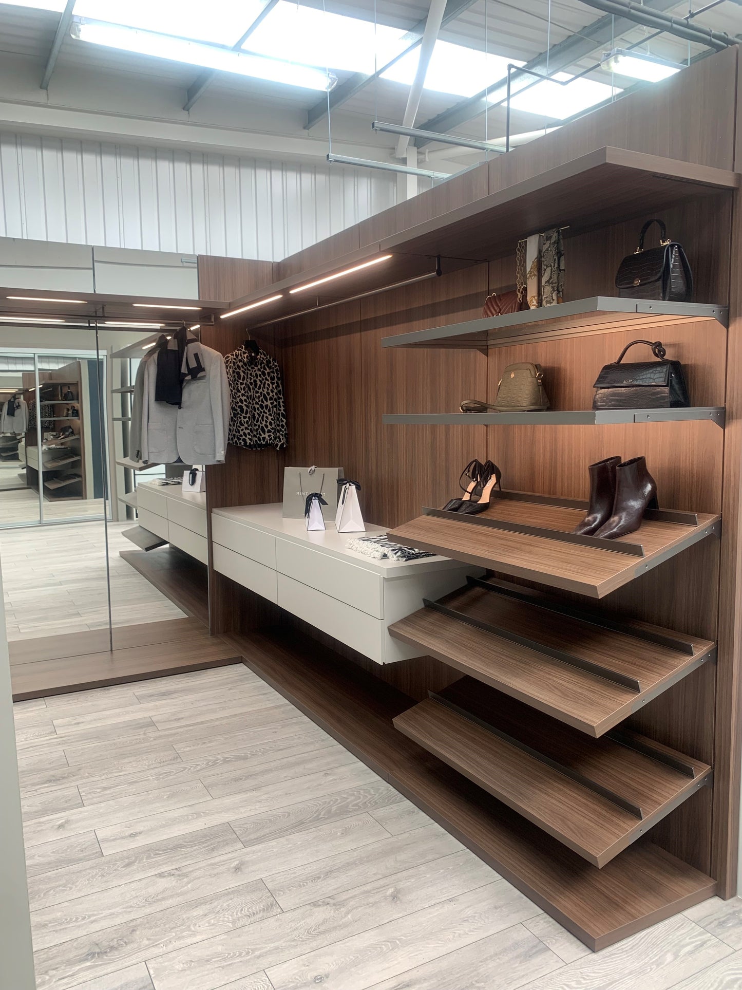 Anteprima Walk-In Wardrobe